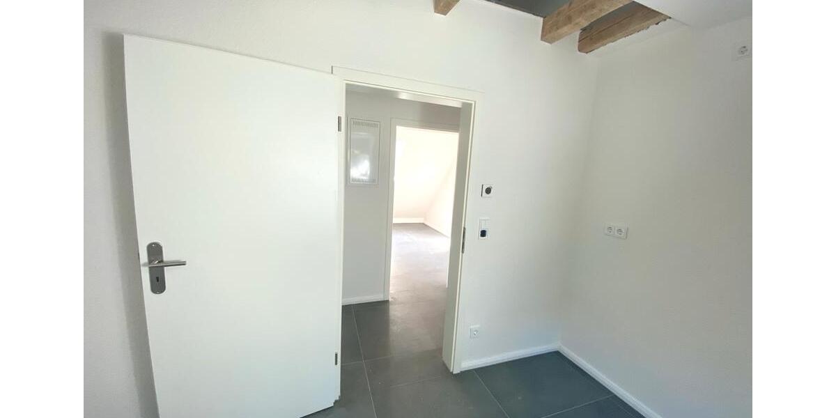 Dachgeschoßwohnung Dortmund Aplerbeck - 3 Zimmer, 53 m&sup2;, 800&euro; | Angebot:26692002