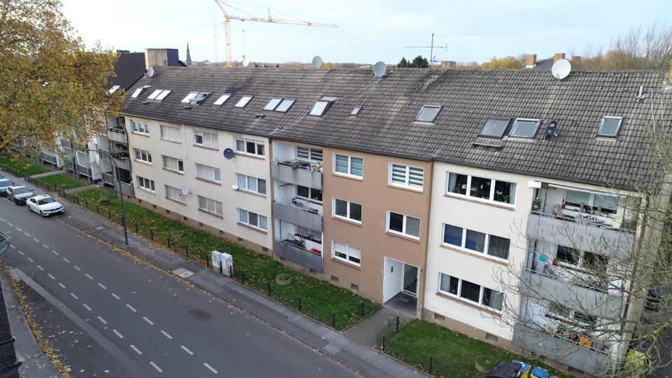 Etagenwohnung Dortmund Mengede - 4 Zimmer, 78 m&sup2;, 900&euro; | Angebot:25396301