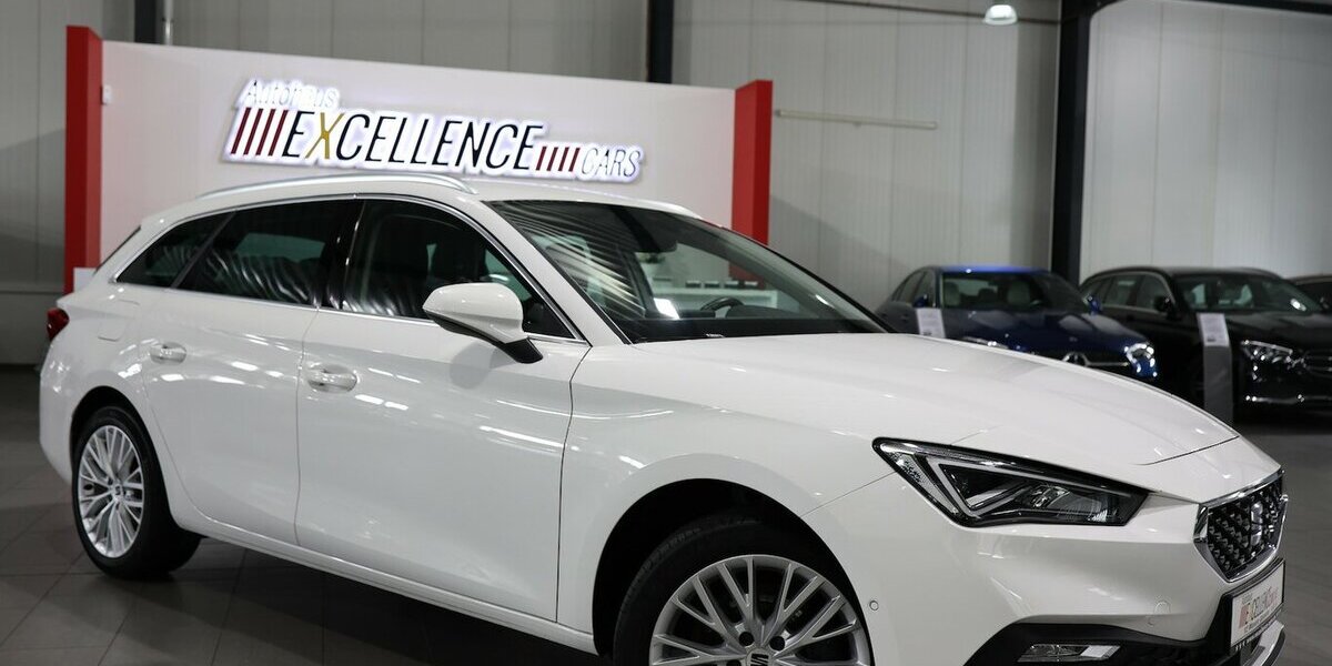 Seat Leon ST 2.0 TDI DSG XCELLENCE / LEDER / ACC+LANE 75.000 km 18.888 &euro; Hamm 59077