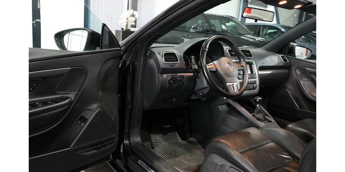 VW Eos 2.0 TDI EDITION 2010 / XENON / LEDER / NAVI+ 150.000 km 8.444 &euro; Hamm 59077