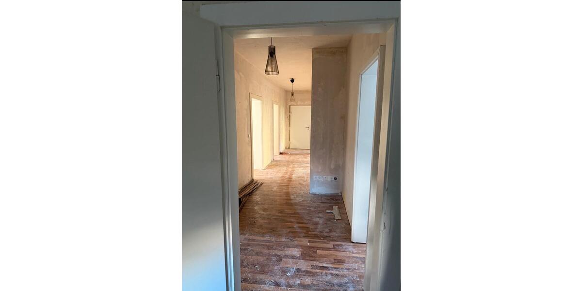 Erdgeschoßwohnung Iserlohn - 3.5 Zimmer, 125 m&sup2;, 1.300&euro; | Angebot:26485674