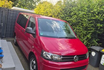 VW T5 Multivan 286.875 km 12.999 &euro; Marl 45772