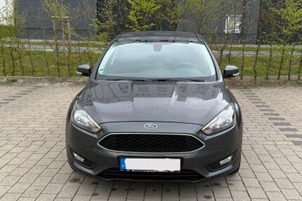 Ford Focus 94.864 km 8.750 &euro; Dortmund 44135