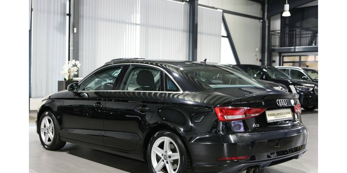 Audi A3 LIMOUSINE 1.4 TFSI BUSINESS / VIRTUAL-COCKPIT 119.000 km 16.333 &euro; Hamm 59077