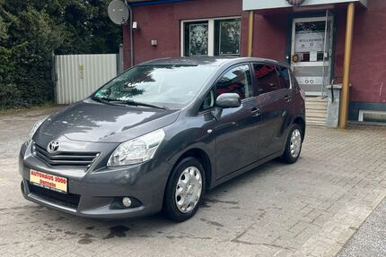 Toyota Verso 138.856 km 9.999 &euro; Datteln 45711
