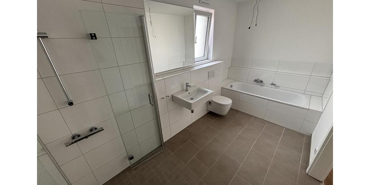 Erdgeschoßwohnung Dortmund - 3.5 Zimmer, 96 m&sup2;, 1.279&euro; | Angebot:26042959