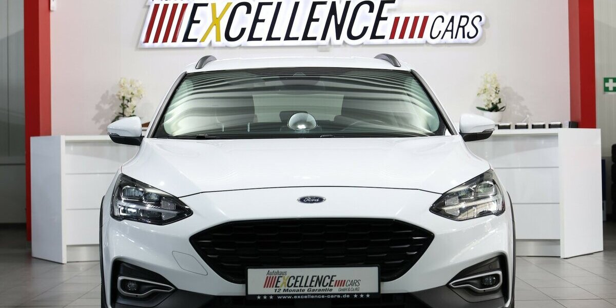 Ford Focus LIMOUSINE 1.5 EcoBlue ACTIVE WHITE / LED 83.000 km 13.991 &euro; Hamm 59077
