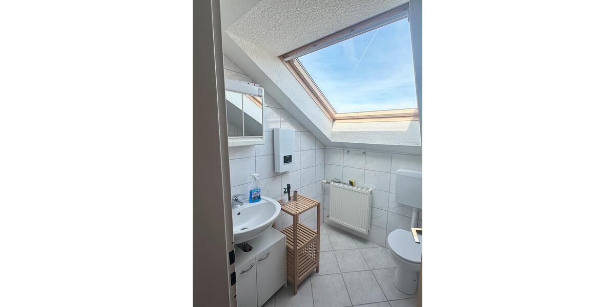 Dachgeschoßwohnung Holzwickede - 2 Zimmer, 55 m&sup2;, 420&euro; | Angebot:26300564