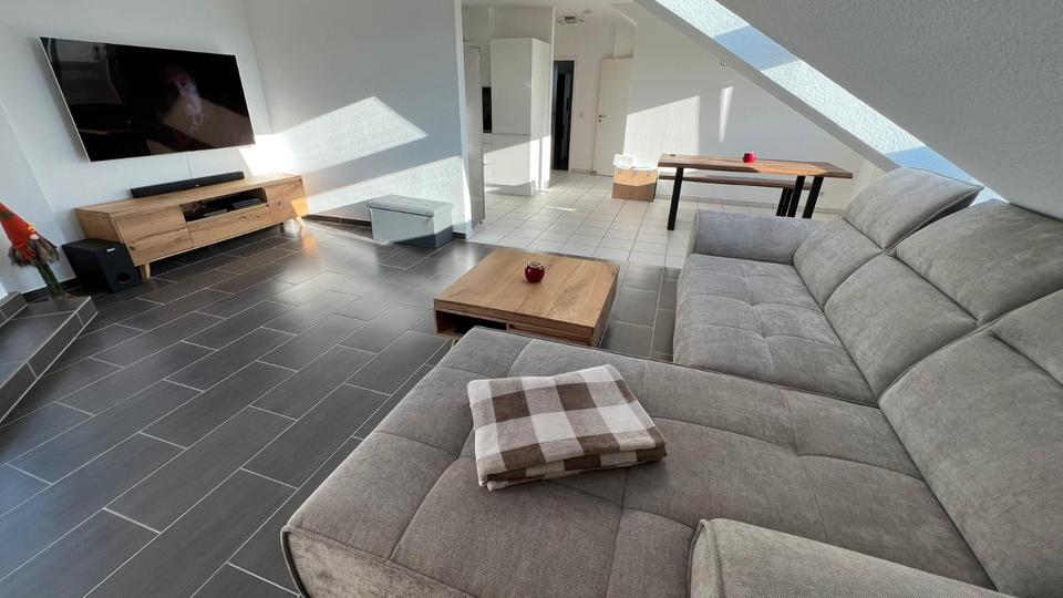 Dachgeschoßwohnung Wetter (Ruhr) - 1 Zimmer, 54 m&sup2;, 530&euro; | Angebot:26705726