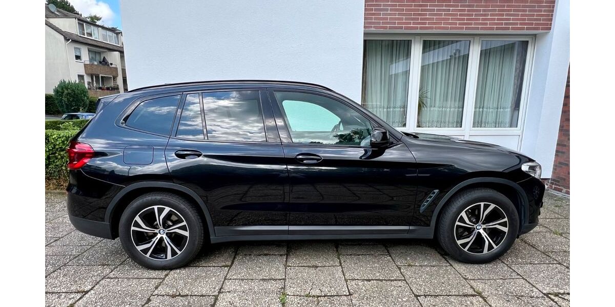 BMW X3 165.000 km 22.500 &euro; Bochum 44801