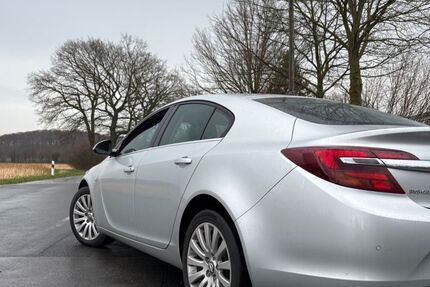 Opel Insignia 186.202 km 7.950 &euro; Lünen 44534