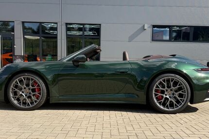 Porsche 992 2.600 km 177.900 &euro; Holzwickede 59439