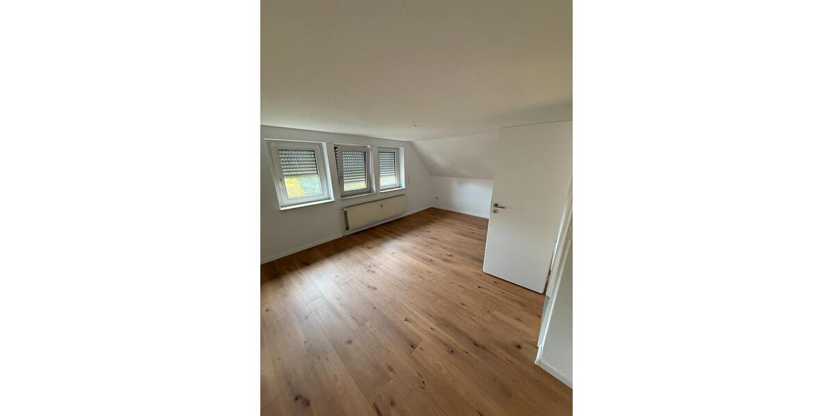 Dachgeschoßwohnung Olfen - 2 Zimmer, 90 m&sup2;, 850&euro; | Angebot:27602798
