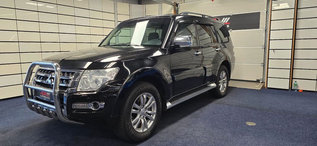 Mitsubishi Pajero 156.298 km 25.999 &euro; Dülmen 48249