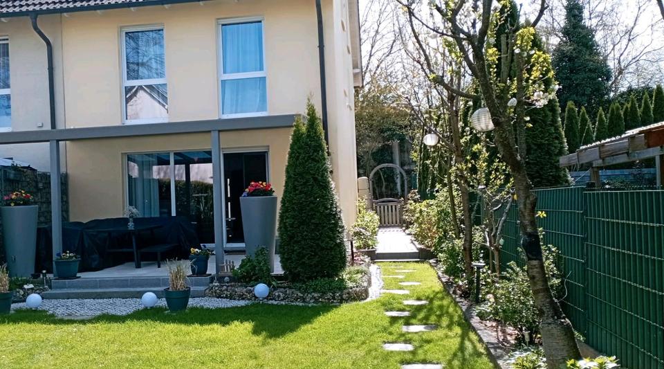 Reihenhaus Dortmund Brackel - 4 Zimmer, 132 m&sup2;, 497.000&euro; | Angebot:26238193