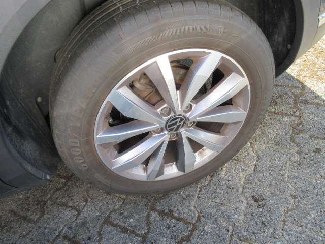 VW T-Roc Style 1.0 TSI NAVI ALU APS SITZHEIZUNG CLIMA 56.600 km 19.488 &euro; Bergkamen 59192