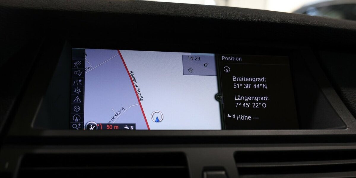 BMW X5 M xDrive50i WHITE M-SPORTPAKET / PANORAMA 66.000 km 20.500 &euro; Hamm 59077