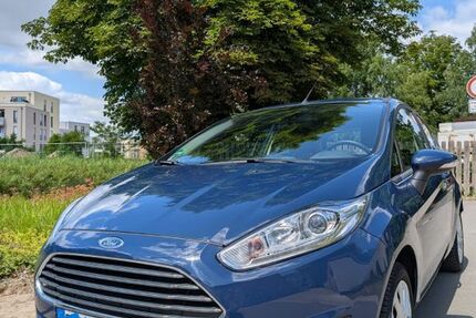 Ford Fiesta 49.000 km 5.500 &euro; Marl 45772
