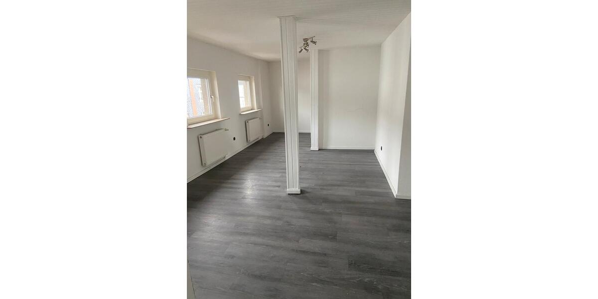 Dachgeschoßwohnung Bochum Günnigfeld - 3 Zimmer, 79 m&sup2;, 650&euro; | Angebot:25962506