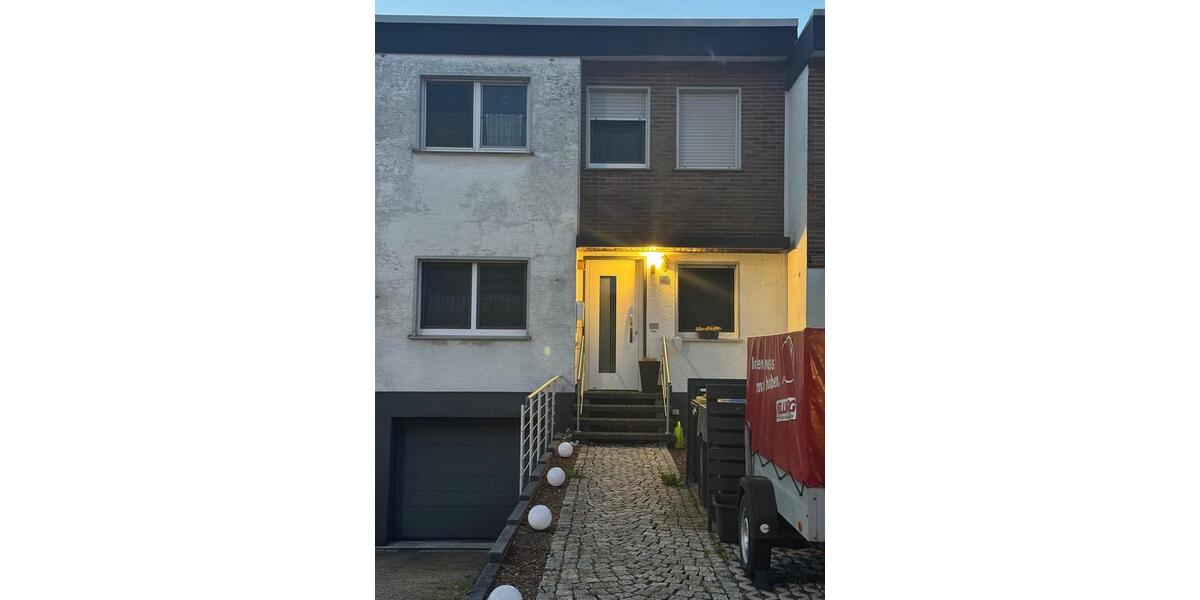 Reihenhaus Bergkamen - 4 Zimmer, 116 m&sup2;, 330.000&euro; | Angebot:27125370