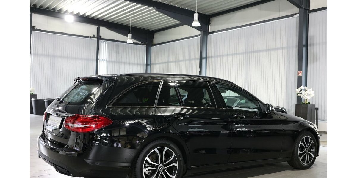 Mercedes-Benz C 220 dT BUSINESS / WIDESCREEN, LASER, ADVANCED 187.000 km 18.991 &euro; Hamm 59077