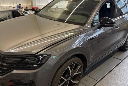 VW Touareg 75.071 km 54.780 &euro; Hagen 58091