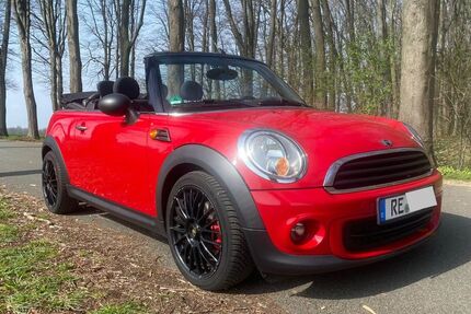 Mini One Cabrio 123.276 km 8.200 &euro; Recklinghausen 45657