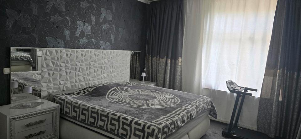 Etagenwohnung Herne Wanne-Bickern - 3 Zimmer, 95 m&sup2;, 1.150&euro; | Angebot:27589746
