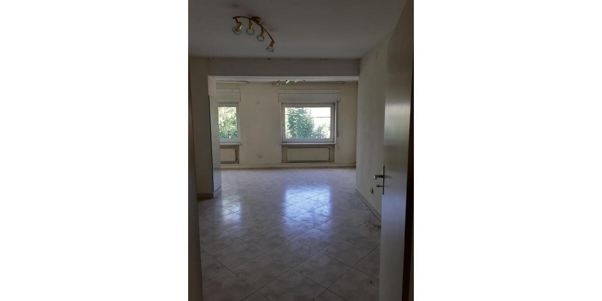 Etagenwohnung Hamm - 3 Zimmer, 142 m&sup2;, 150.000&euro; | Angebot:26754330