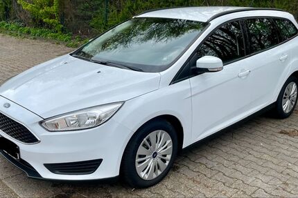 Ford Focus 69.000 km 9.500 &euro; Marl 45772