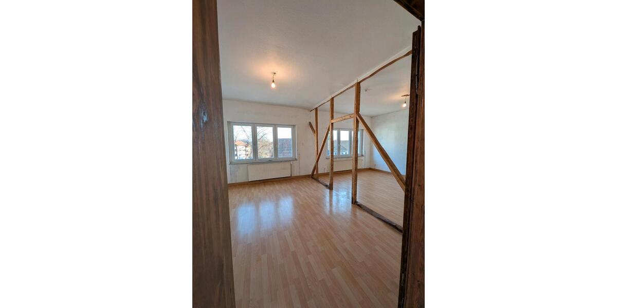 Etagenwohnung Datteln - 3 Zimmer, 100 m&sup2;, 750&euro; | Angebot:25656573