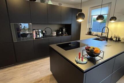 Haus Iserlohn Sümmern - 4 Zimmer, 117 m&sup2;, 1.900&euro; | Angebot:26677402