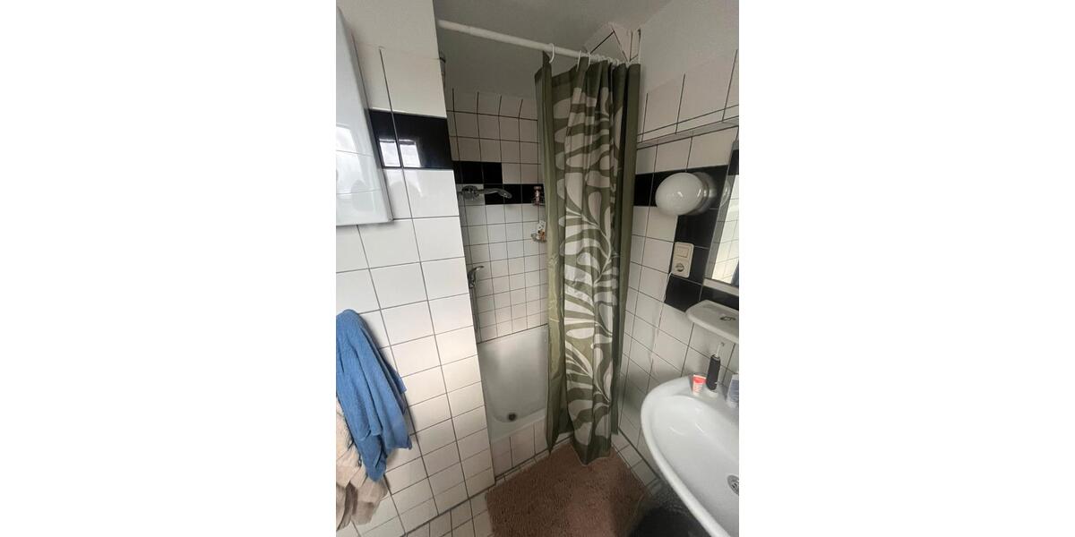 Dachgeschoßwohnung Castrop-Rauxel Bladenhorst - 1 Zimmer, 25 m&sup2;, 350&euro; | Angebot:26612593