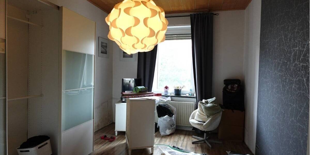 Mehrfamilienhaus, Wohnhaus Hamm Hamm-Mitte - 8 Zimmer, 200 m&sup2;, 279.000&euro; | Angebot:26218232