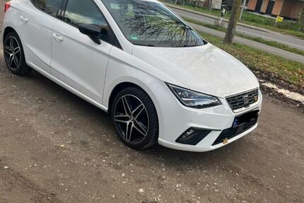 Seat Ibiza 76.000 km 13.000 &euro; Hamm 59073