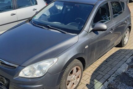 Hyundai i30 197.000 km 1.999 &euro; Ascheberg 59387