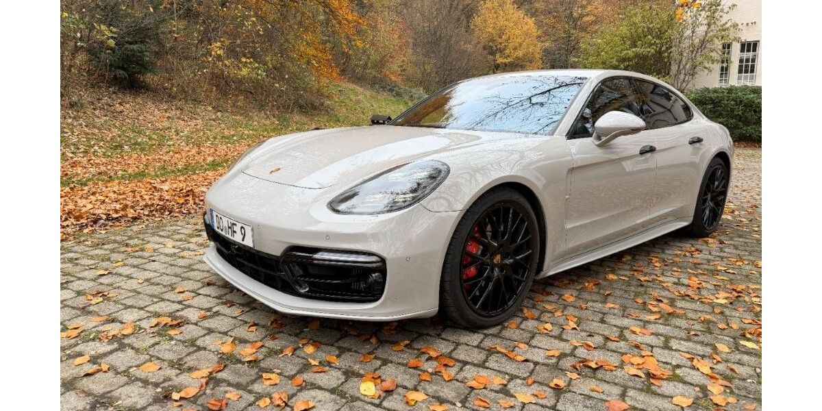 Porsche Panamera 89.687 km 72.700 &euro; Dortmund 44379