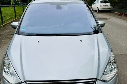 Ford Galaxy 225.500 km 7.200 &euro; Witten 58454