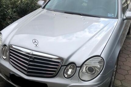 Mercedes-Benz E 200 110.000 km 10.950 &euro; Dortmund 44319