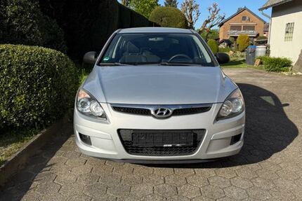 Hyundai i30 212.000 km 1.590 &euro; werne 59368