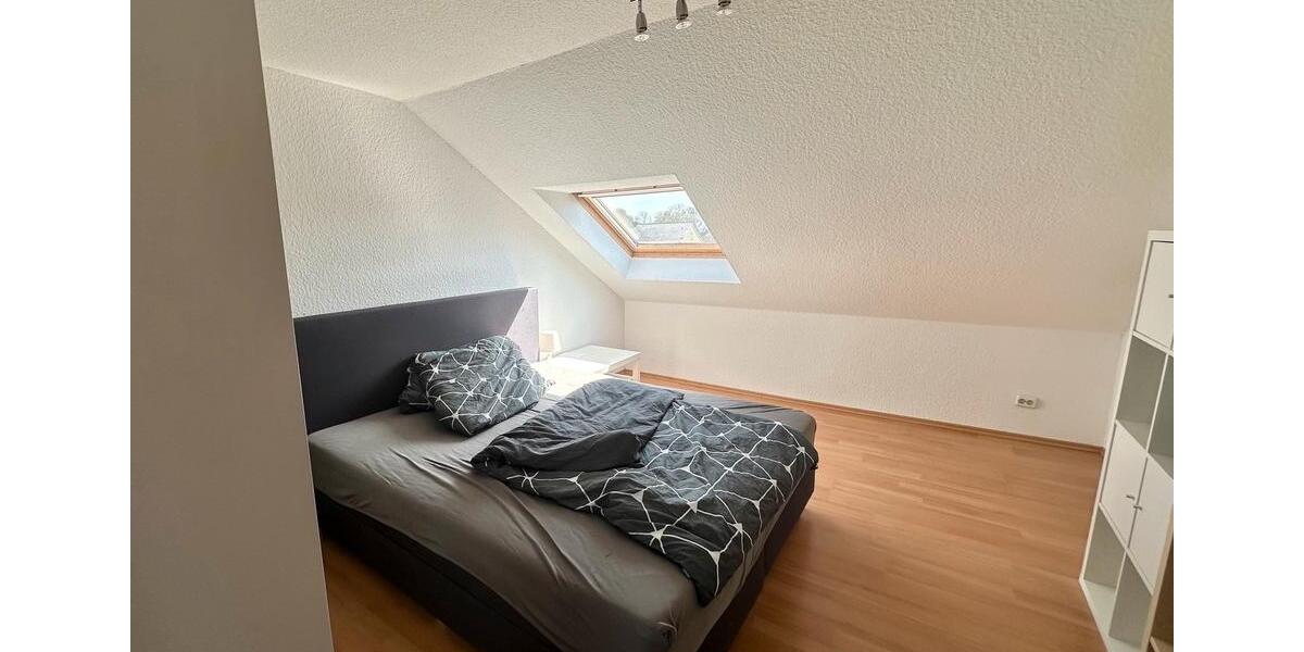 Dachgeschoßwohnung Holzwickede - 2 Zimmer, 55 m&sup2;, 420&euro; | Angebot:26300564