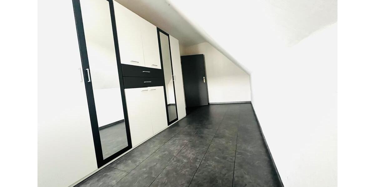 Mehrfamilienhaus, Wohnhaus Menden (Sauerland) Bösperde - 4 Zimmer, 80 m&sup2;, 180.000&euro; | Angebot:26035612