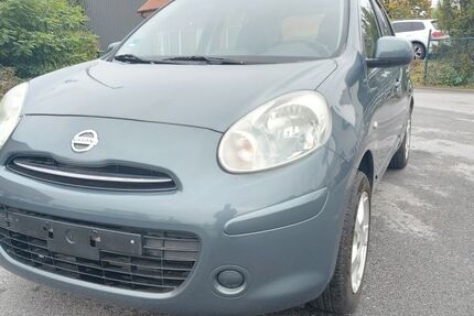 Nissan Micra 158.000 km 2.450 &euro; Holzwickede 59439