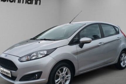 Ford Fiesta 76.832 km 7.390 &euro; Menden 58706