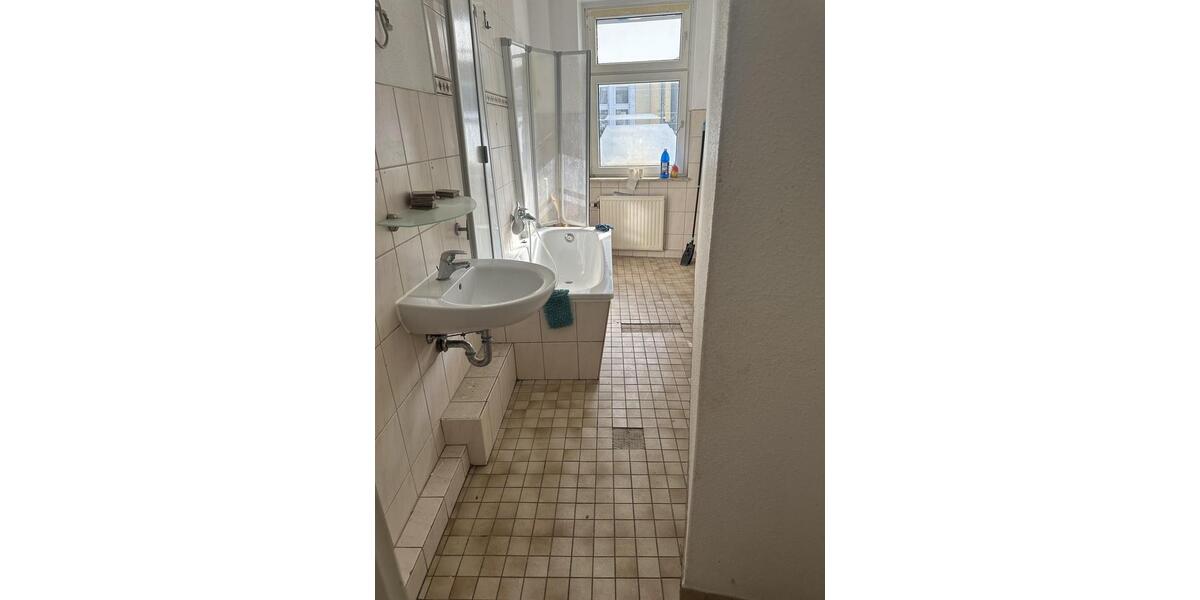 Dachgeschoßwohnung Schwerte - 3 Zimmer, 75 m&sup2;, 550&euro; | Angebot:25650428