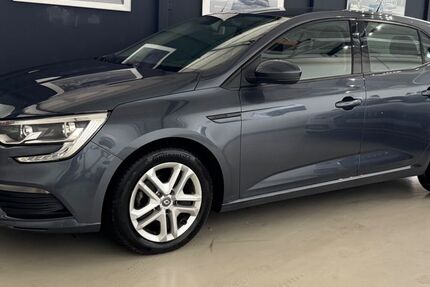 Renault Megane 109.000 km 8.990 &euro; Schwerte 58239
