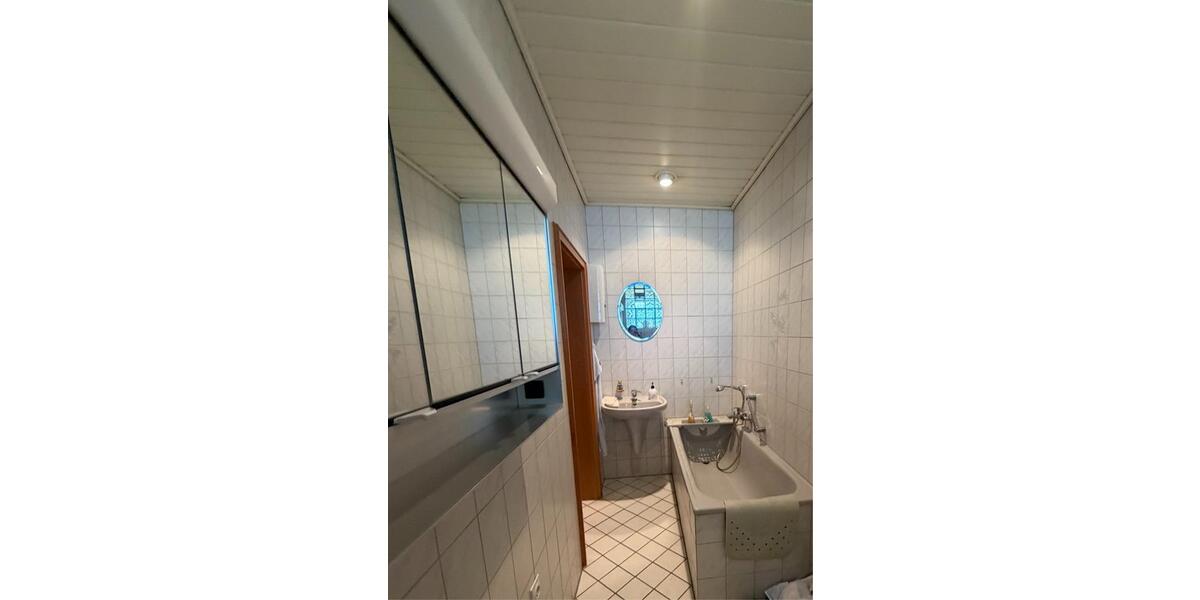 Etagenwohnung Bochum Altenbochum - 2 Zimmer, 65 m&sup2;, 650&euro; | Angebot:26254933