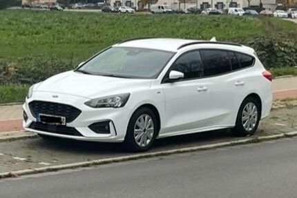 Ford Focus 75.445 km 13.300 &euro; Marl 45772