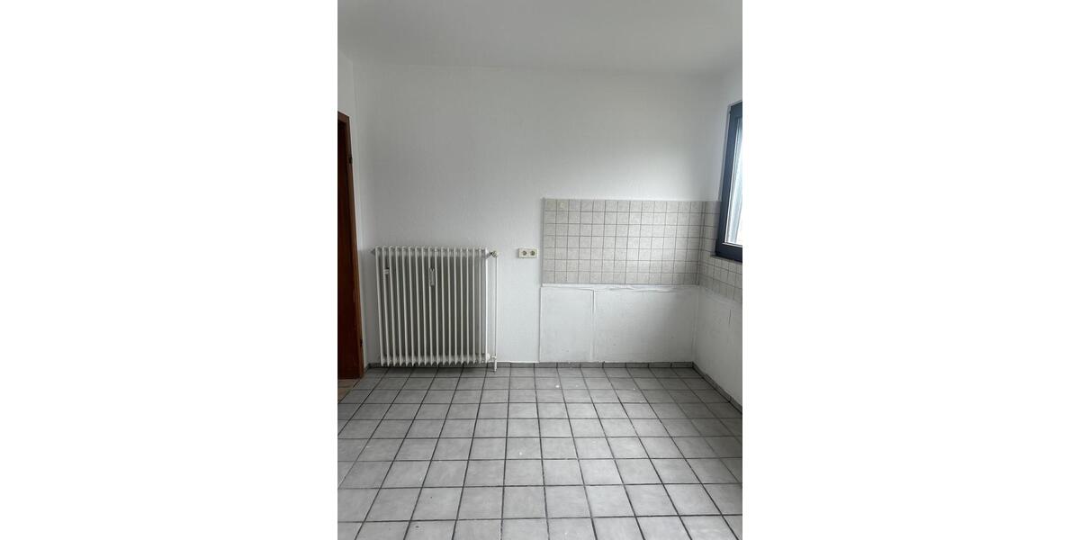 Etagenwohnung Dortmund Mengede - 3 Zimmer, 90 m&sup2;, 1.300&euro; | Angebot:25280119