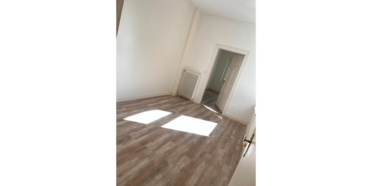 Hochparterre Hamm - 4 Zimmer, 95 m&sup2;, 1.180&euro; | Angebot:26364806
